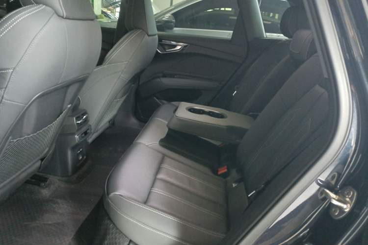 Used Audi Q4 e-tron 2022 40 e-tron Adventure Edition