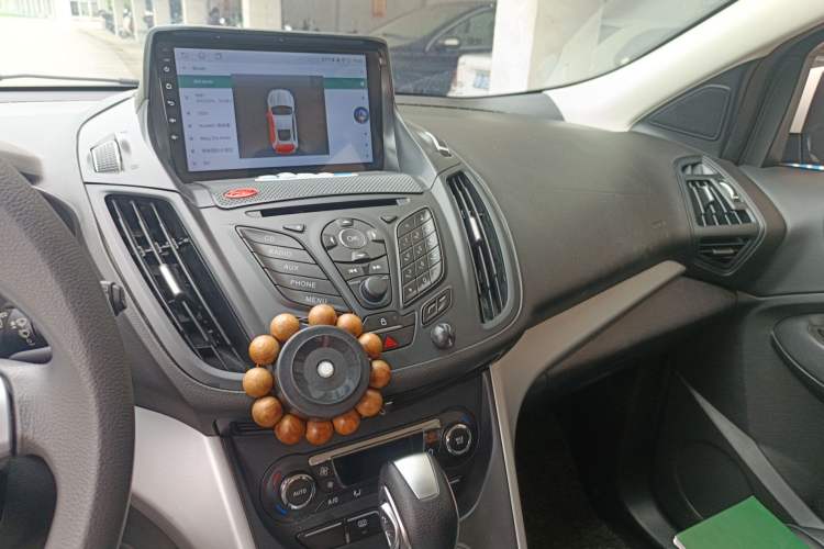 Used Ford Kuga 2015 1.5L GTDi Two-Wheel-Drive Comfort Model
