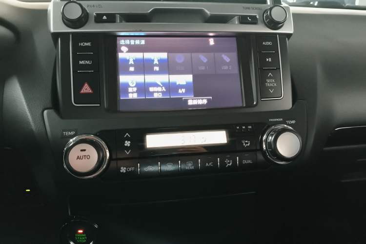 Used Toyota Prado 2016 2.7L Automatic Standard Edition Audio And AC Panel