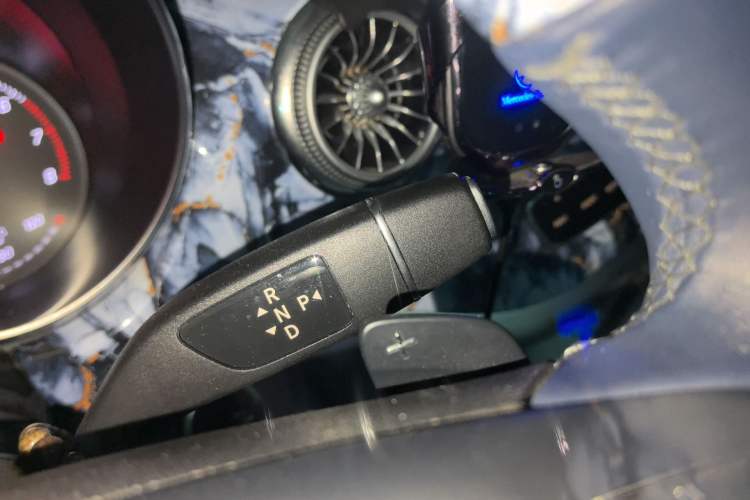 Used Mercedes-Benz V-Class 2018 V 260 Avantgarde Edition China V
