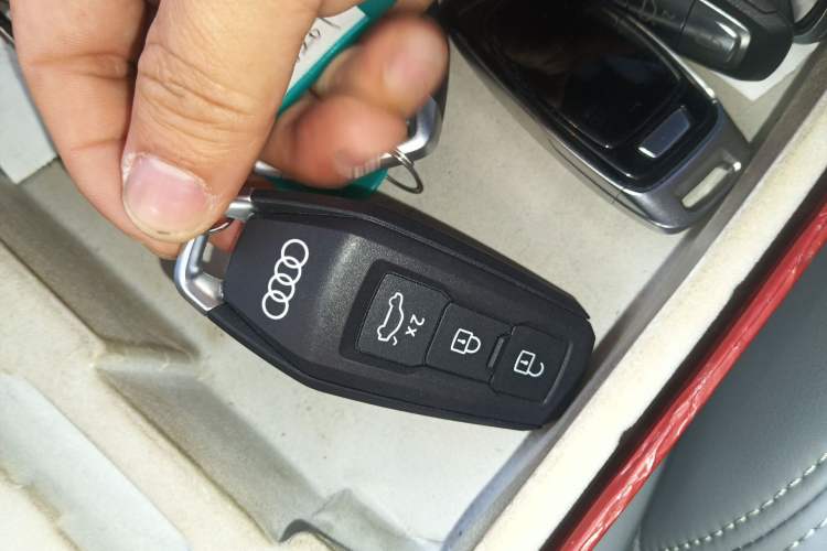 Used Audi Q6L e-tron 2026 First Launch Navigation Edition