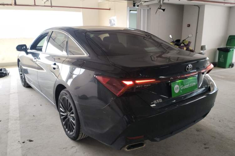 Used Toyota Avalon 2022 2.0L XLE Premium Edition

