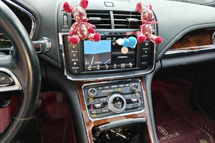 Used Lincoln Continental 2018 2.0T Two-Wheel Drive Deluxe Edition
