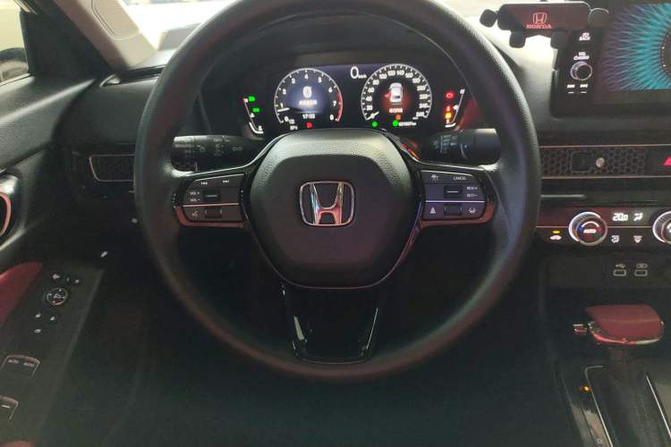 Used Honda Civic 2023 240TURBO CVT Dynamic Edition