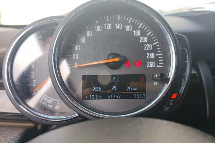 Used MINI 2019 1.5T ONE PLUS Five-Door Edition Instrument Cluster