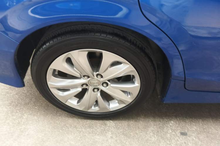 Used Honda Jade 2017 1.8L automatic Comfort version 5 seats
