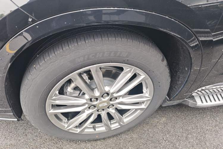 Used Cadillac XT6 2022 2.0T Six-Seater Four-Wheel Drive Luxury Version