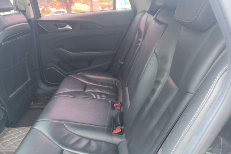 Used Hongqi H5 2019 30TD Dynamic Edition
