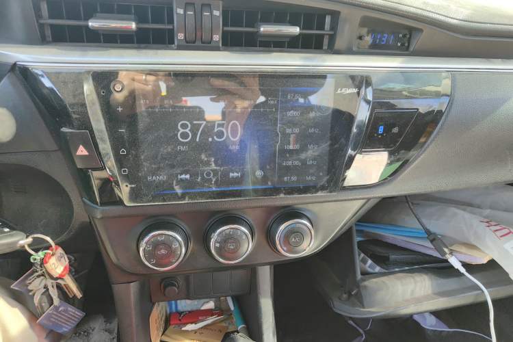 Used Toyota Levin 2016 1.6G Manual Elite Edition Audio And AC Panel