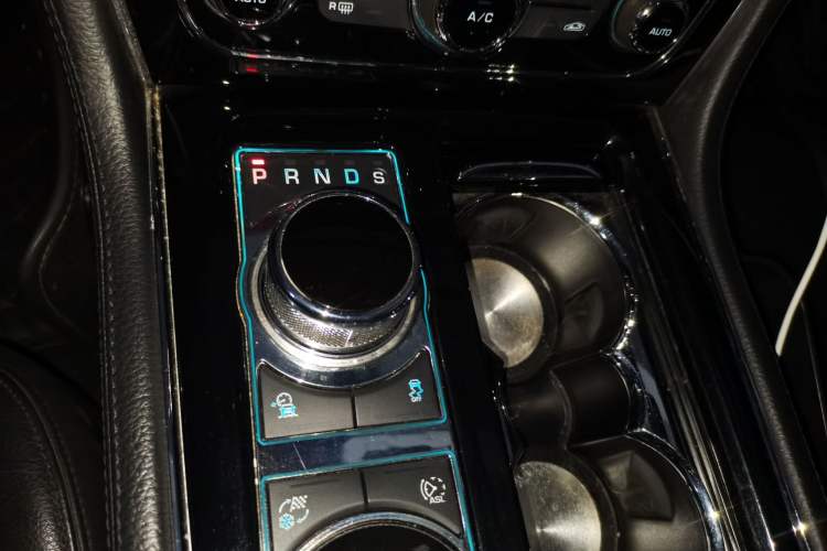 Used Jaguar XJ 2016 XJL 2.0T Two-Wheel-Drive Elegant Business Edition Gear Lever