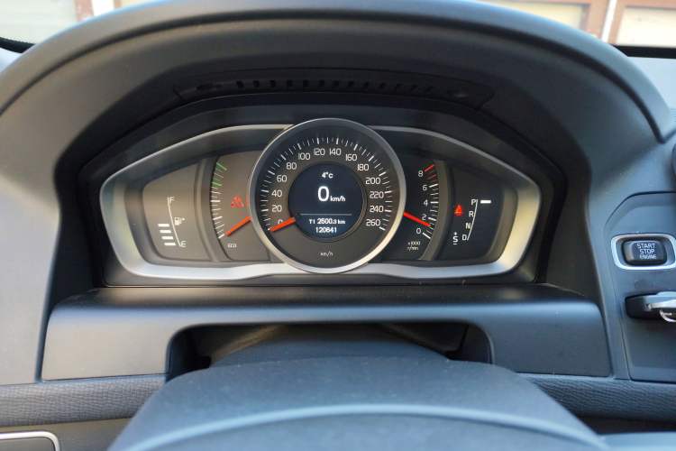 Used Volvo XC60 2014 T5 Zhiyi Edition
