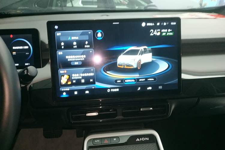 Used AION Y 2022 70 Intelligent Edition Lithium Iron Phosphate