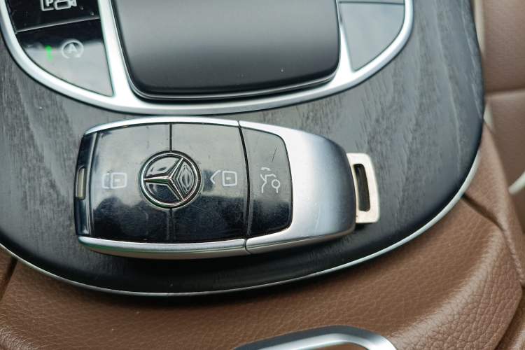 Used Mercedes-Benz E-Class 2021 Restyled E 300 L Sport Luxury Edition
