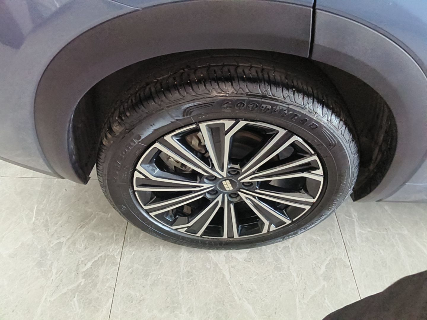 Geely Galaxy Xingjian 7 EM-i 2025 120km Navigator Edition — снимка 11