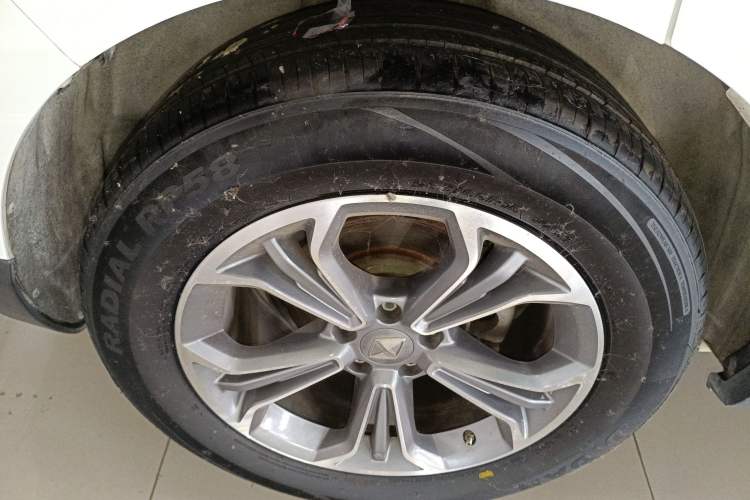 Used BORGWARD BX7 2018 28T Front-Wheel Drive Quality Enjoyment Version 5 Seats China VI Emission Standard