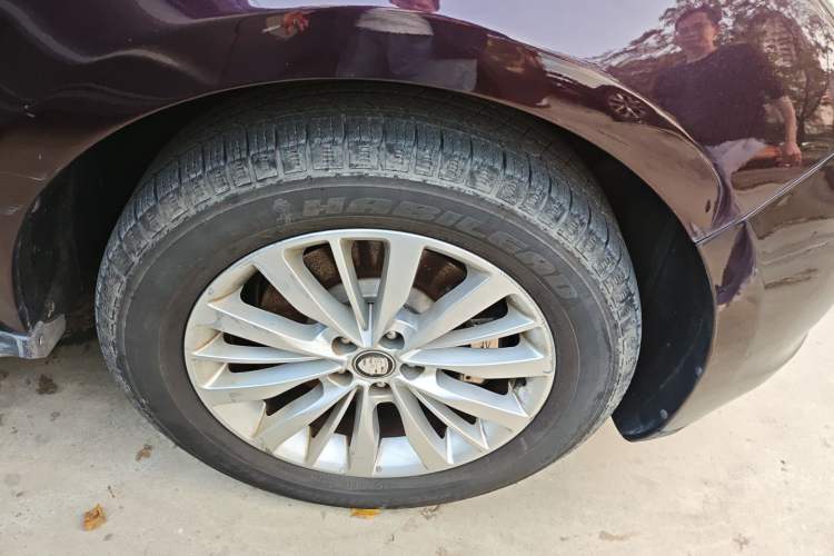 Used Zotye SR9 2017 2.0T Automatic Ultimate Edition
