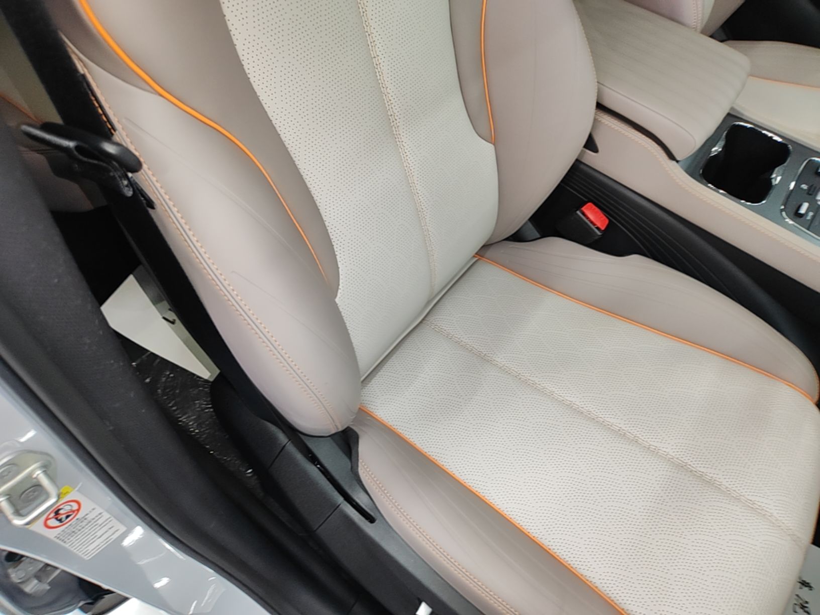 BYD Yuan PLUS 2024 Honor Edition 510KM Beyond Model — снимка 19