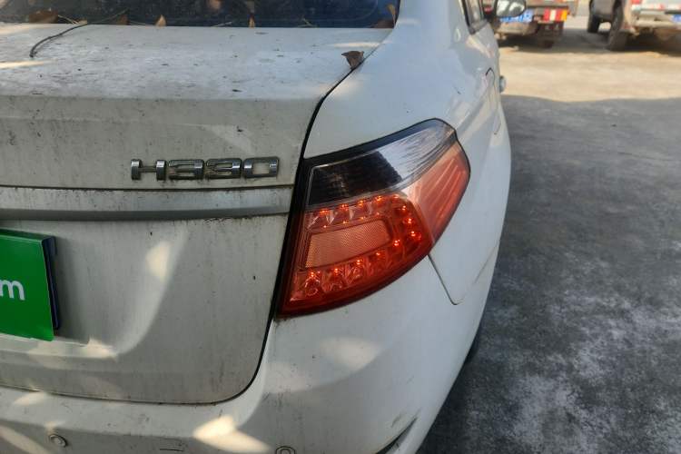 Used Brilliance H330 2013 1.5L Manual Comfort Model
