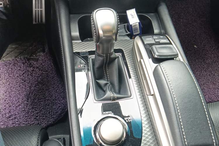 Used Lexus GS 2016 200t F SPORT