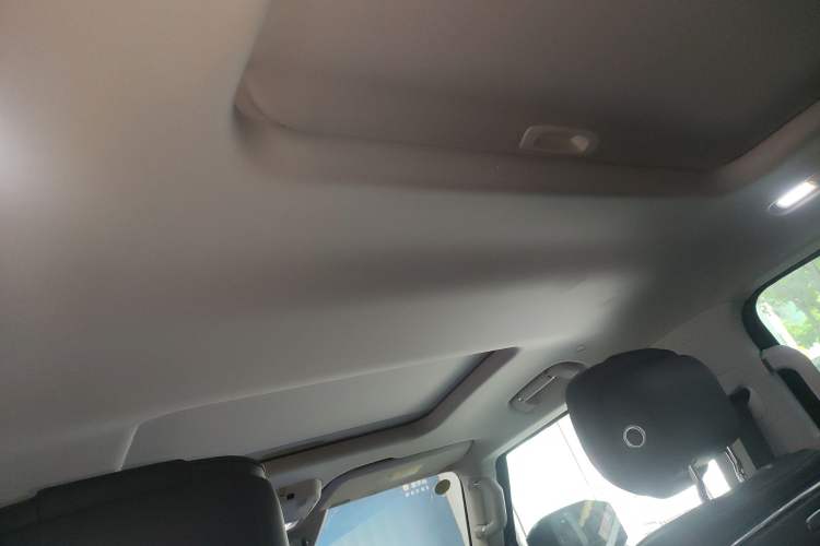 Used Brave warrior 917 2023 Range-Extended Base Model
