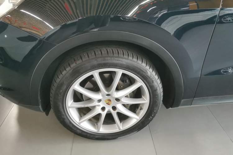 Used Porsche Cayenne 2023 Cayenne 3.0T Exterior 7