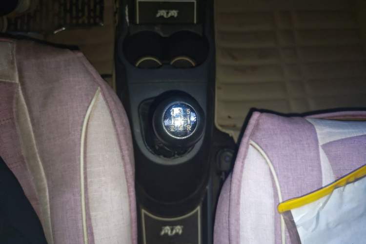 Used CHANGAN Benni 2014 1.4L Manual Sunroof Model
