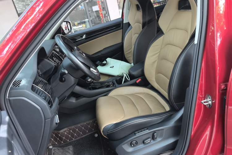 Used Skoda Kodiaq GT 2019 TSI380 4x4 Luxury Edition China VI Standard Left Front Seat