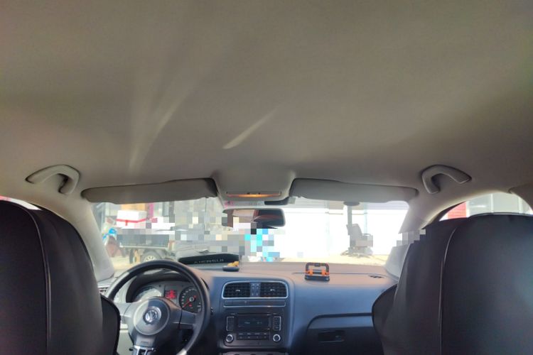 Used Volkswagen Polo 2011 1.6L Manual ZhiShang Edition