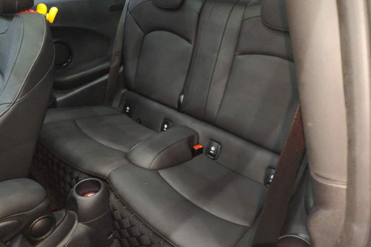 Used MINI MINI 2023 1.5T COOPER Midnight Escape Special Edition
