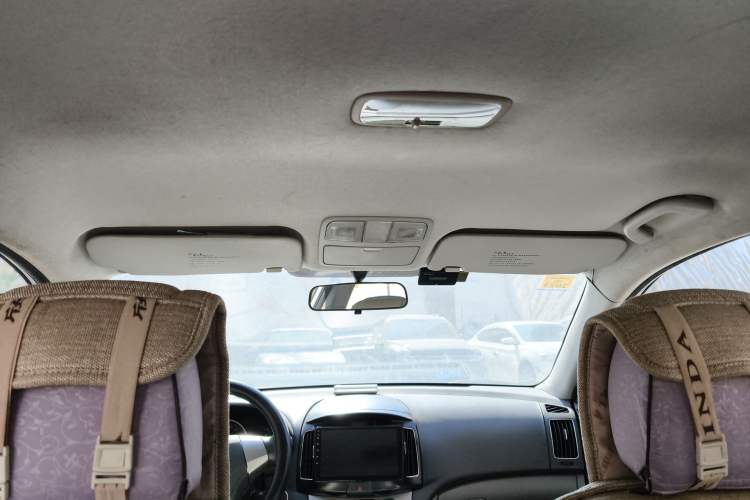 Used Hyundai Celesta 2011 1.6L Manual Comfort Edition Headliner