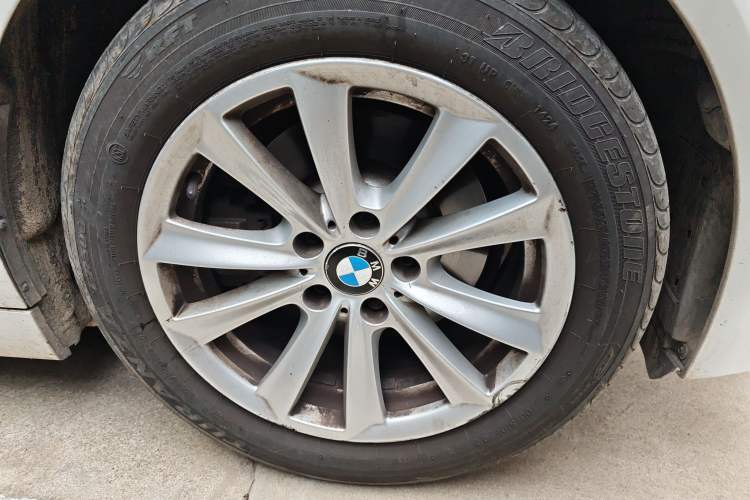 Used BMW 5 Series 2014 520i Elegant Edition