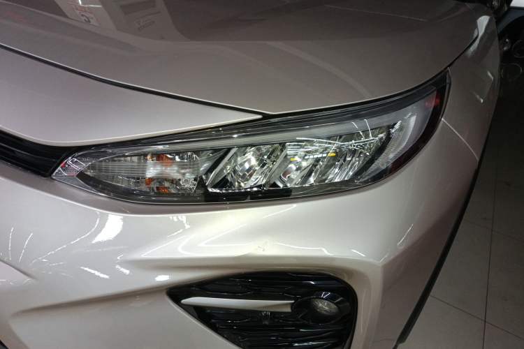 Used Toyota Wildlander 2021 2.0L CVT Two-Wheel Drive Luxury Edition Left Front Headlight