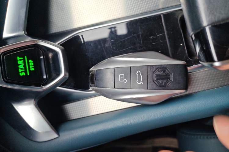 Used MG 7 2023 2.0T Automatic Hunter Luxury Edition