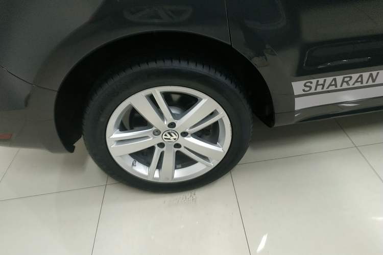 Used Volkswagen Sharan 2018 Revised Version 380TSI Comfort Edition 7-Seater
