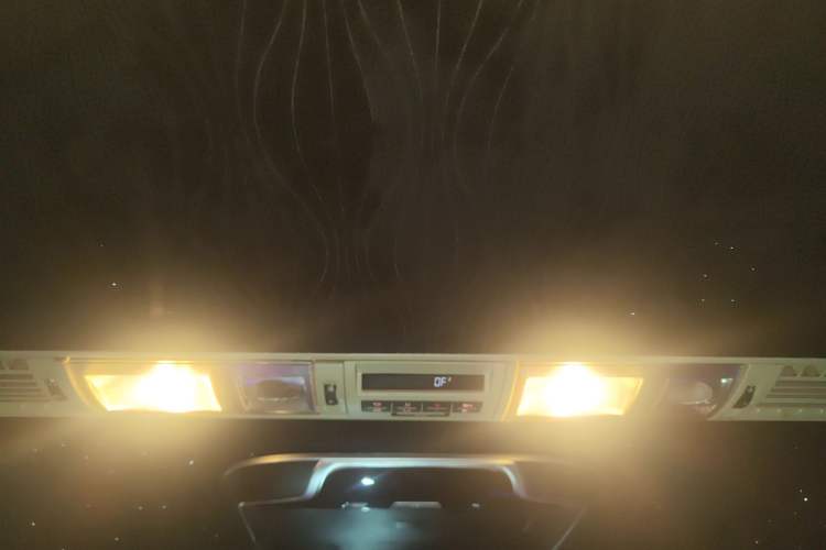 Used Volkswagen Multivan 2012 2.0 TSI Four-Wheel Drive Deluxe Edition
