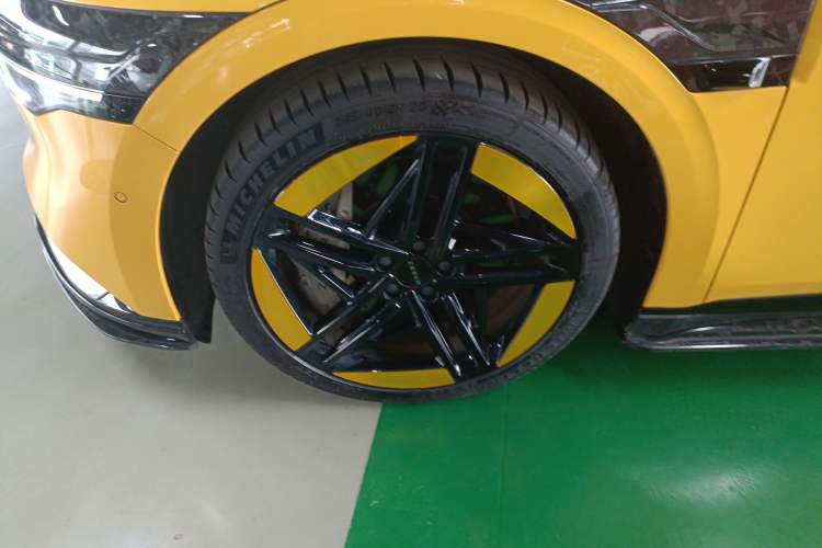 Used Zeekr 007 2024 Four-Wheel-Drive Performance Version 100 kWh
