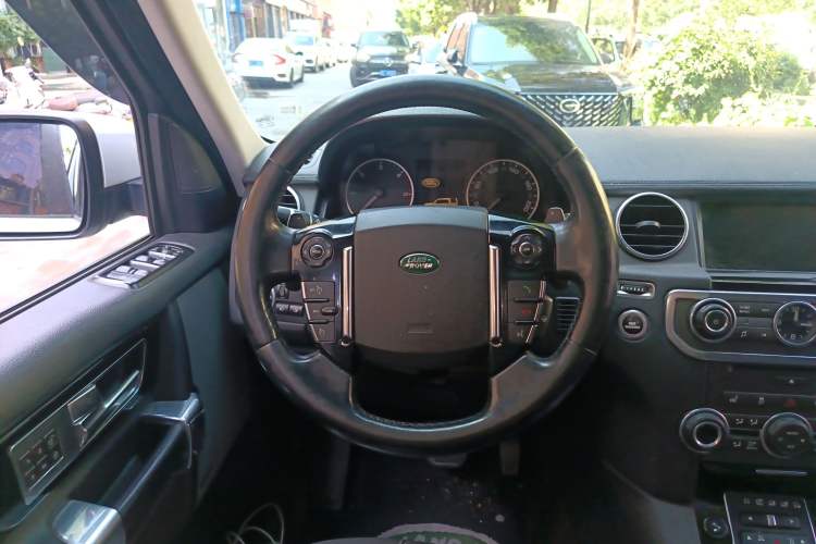 Used Land Rover Discovery 2013 3.0 SDV6 HSE Diesel Edition
