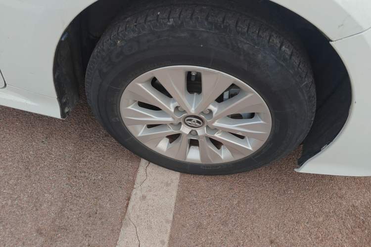 Used Toyota Corolla 2021 Dual-Engine 1.8L E-CVT Pioneer Edition
