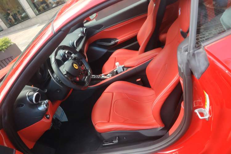 Used Ferrari Portofino 2021 3.9T M