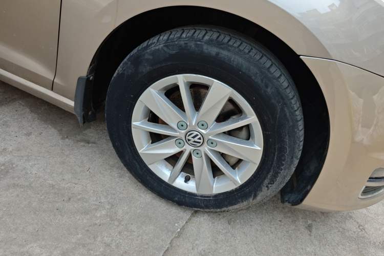 Used Volkswagen Golf 2015 1.6L Automatic Fashion Model