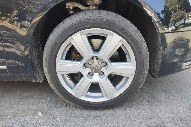 Used Audi A6L 2011 2.0 TFSI Automatic Standard Edition