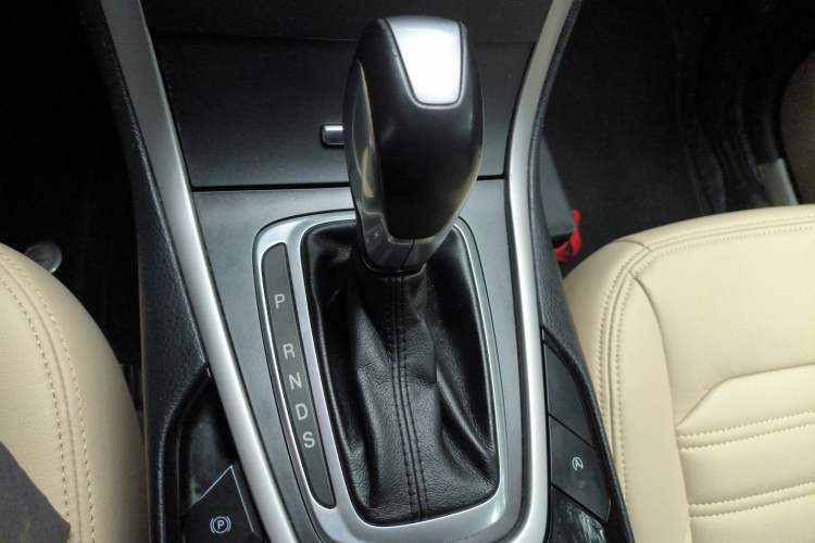 Used Ford Edge 2016 EcoBoost 245 Two-Wheel-Drive Titanium 5-Seater