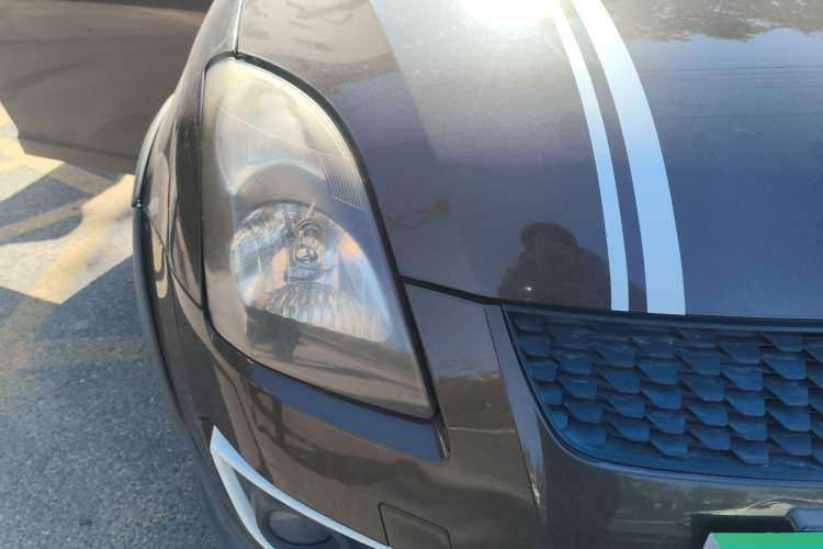 Used Suzuki Swift 2014 1.5L Automatic Fashion Edition
