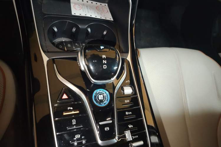 Used BYD Qin PLUS 2024 Honor Edition EV 510KM Leading Model