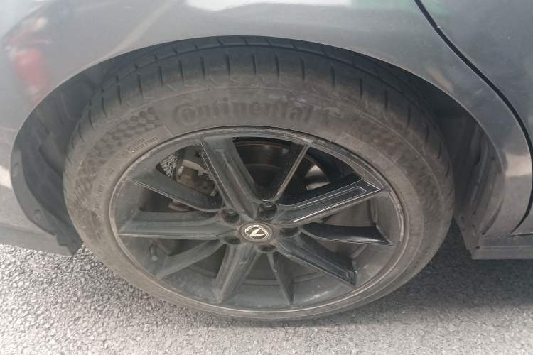 Used CHANGAN UNI-V 2022 1.5T Prestige Version