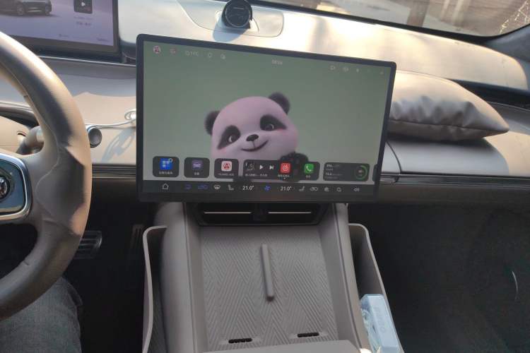 Used Hima Luxeed R7 2024 All-Electric 802 km Max
