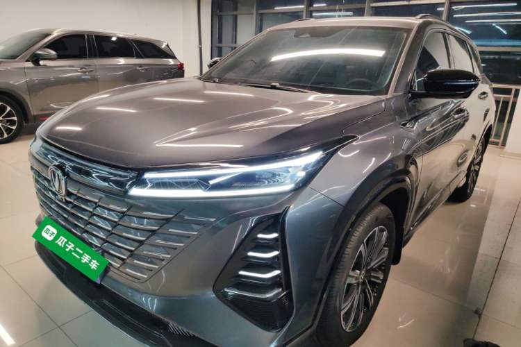 Used CHANGAN CS75 PLUS 2024 3rd Generation Champion Edition 1.5T Intelligent Drive Dynamic Model