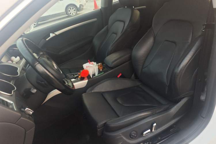 Used Audi A5 2013 Coupe 40 TFSI quattro