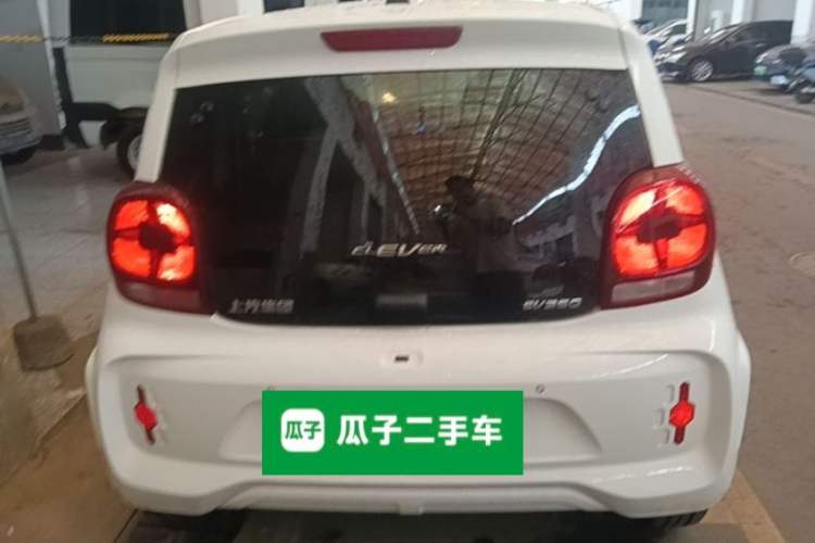 Used Roewe Clever 2021 302 km New Four-Seater Super-Efficient Version
