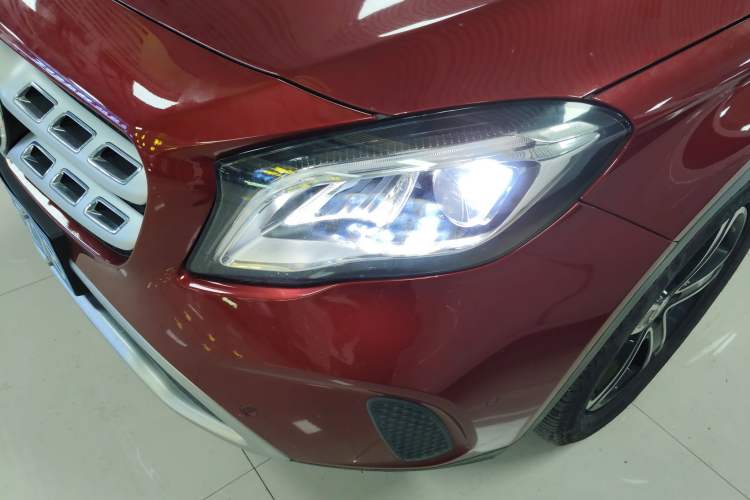 Used Mercedes-Benz GLA 2018 GLA 200 Fashion Model